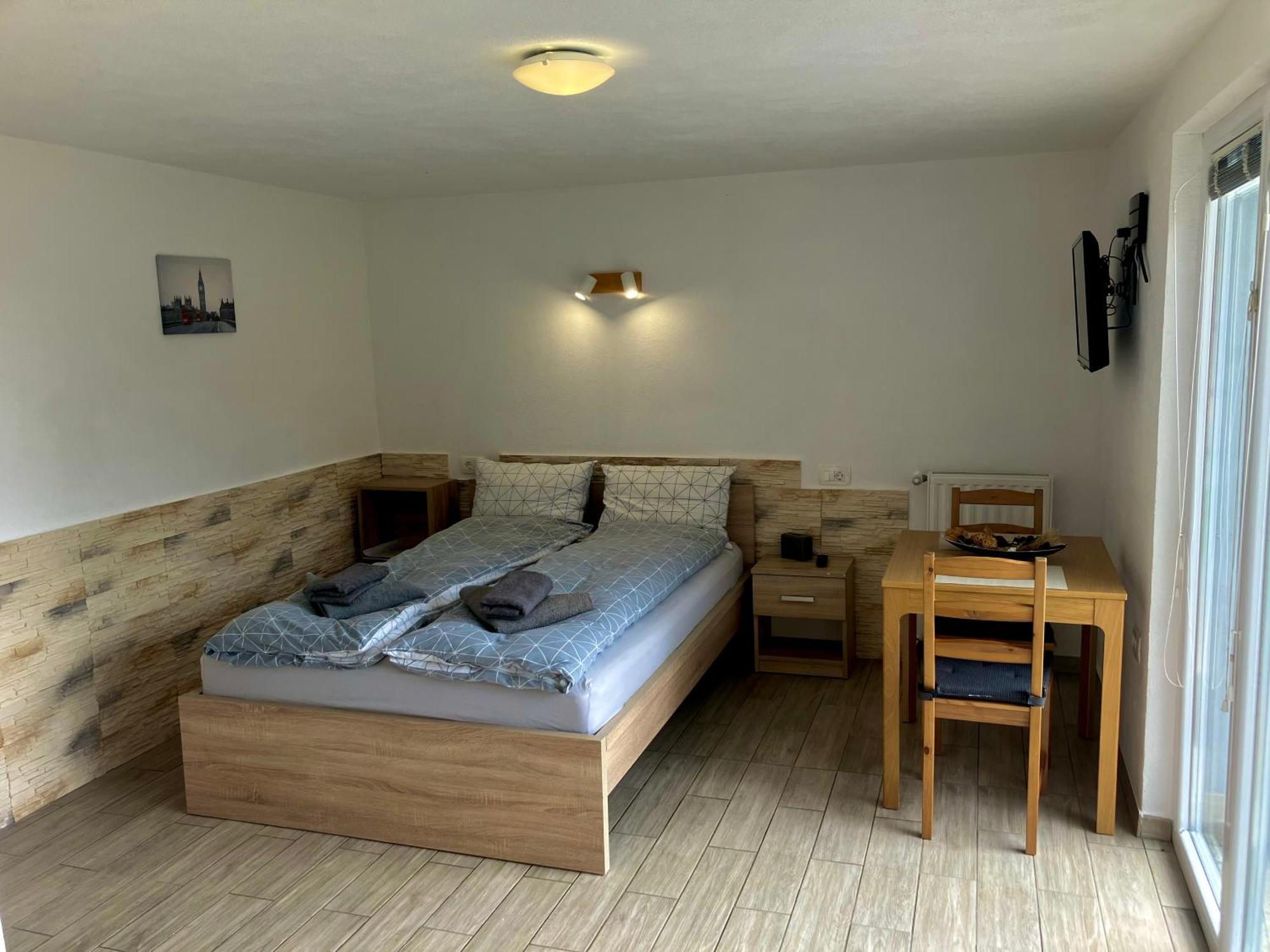 Apartment Ozebek Cerkno Bagian luar foto